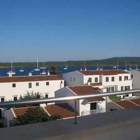 F17 Chalet Adosado Junto A La Bahia De Fornells Casa de Férias *